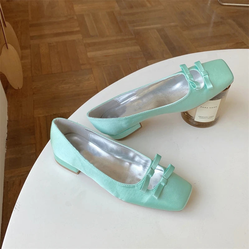 Graceful Orthopedic Loafers for Modern Look