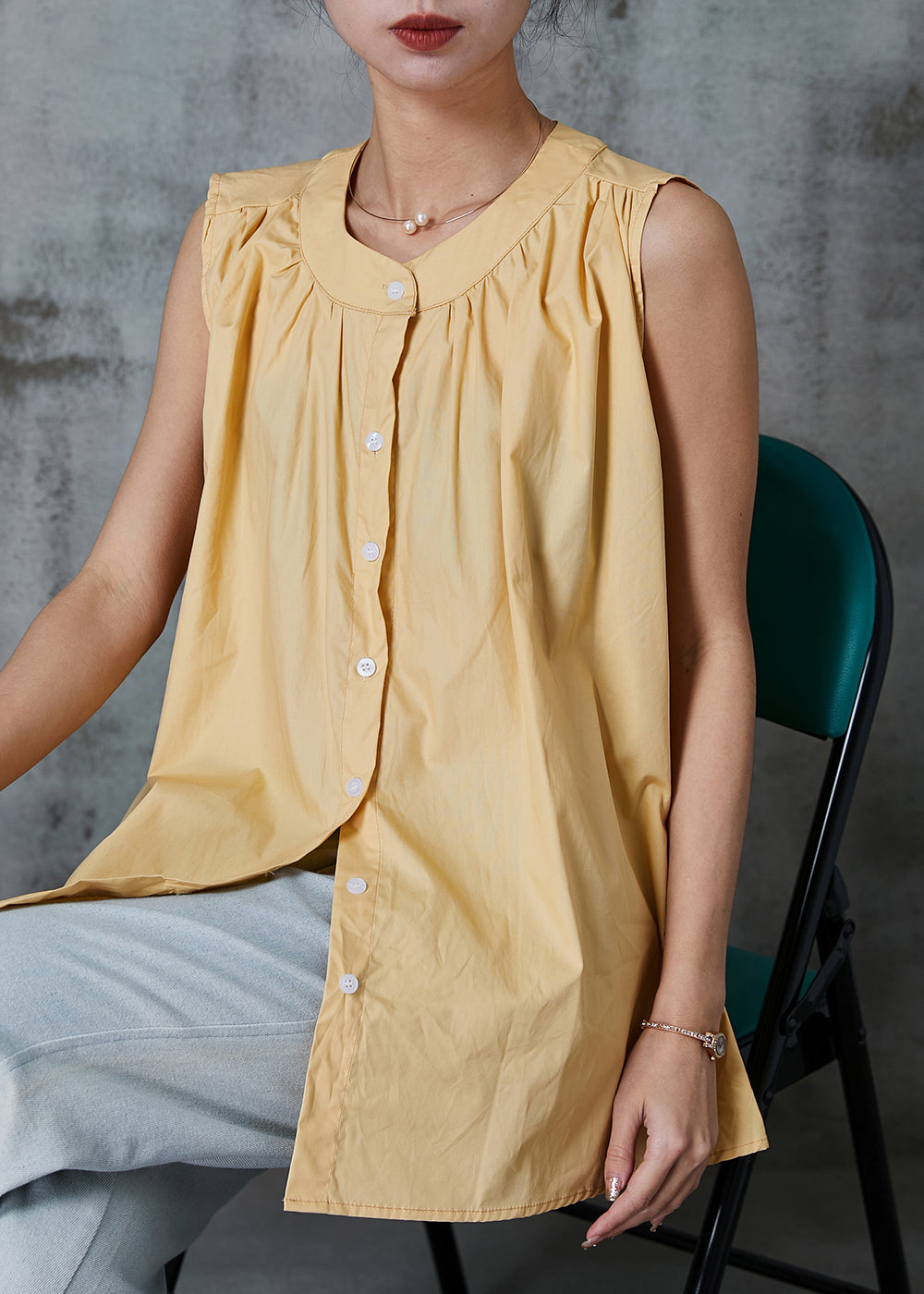 Elegantly Styled Shirt for Everyday Wear