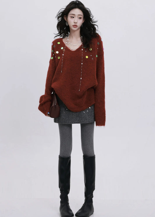 Well Tailored Sweater with a Graceful Silhouette