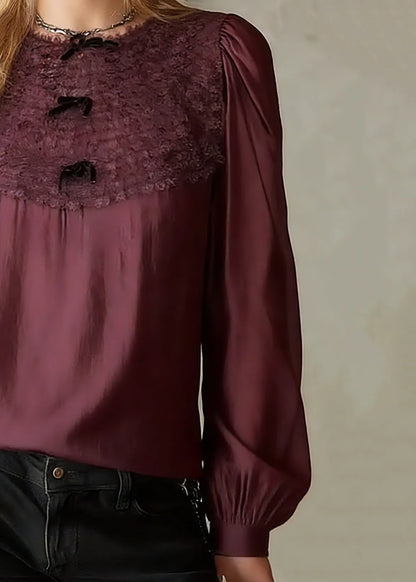 Effortlessly Elegant Top with a Timeless Design