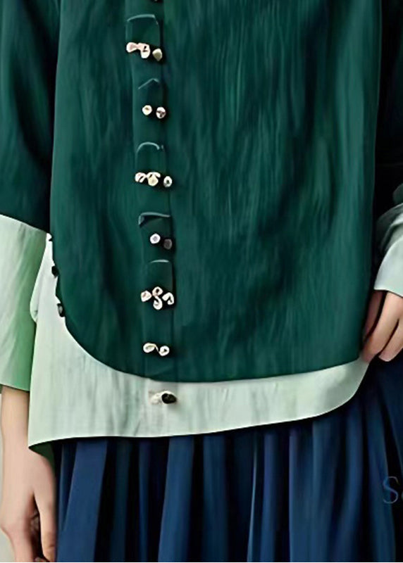 Effortlessly Elegant Top with a Timeless Design