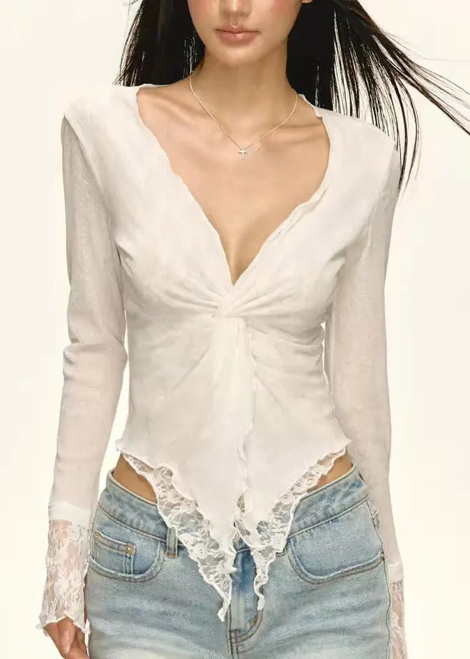 Beautifully Finished Top in a Timeless Design