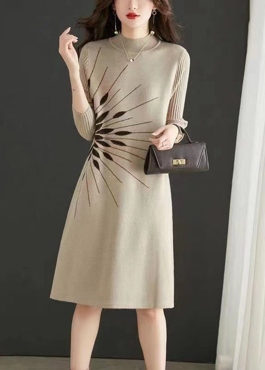 Sophisticated Dress with a Clean Classic Look
