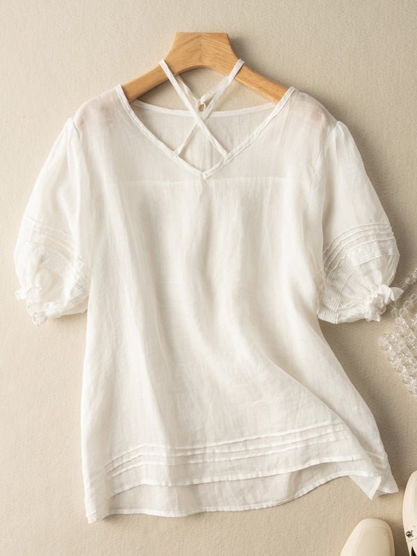 Sophisticated Blouse with a Clean Classic Look