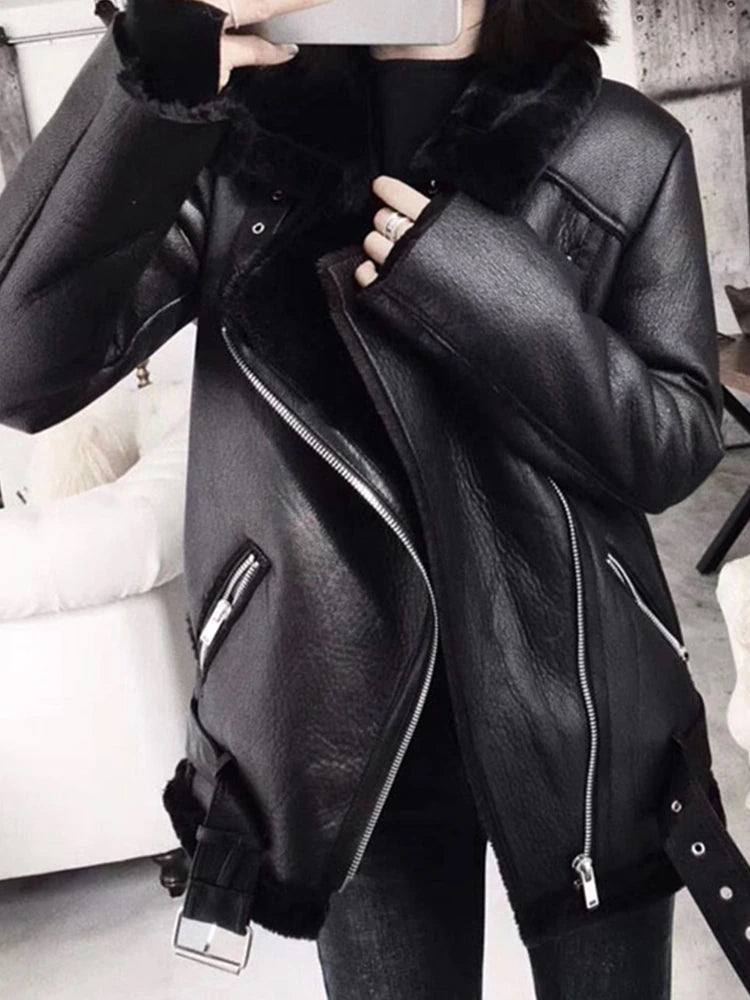 Classic Vintage & Enduringly Stylish Coat