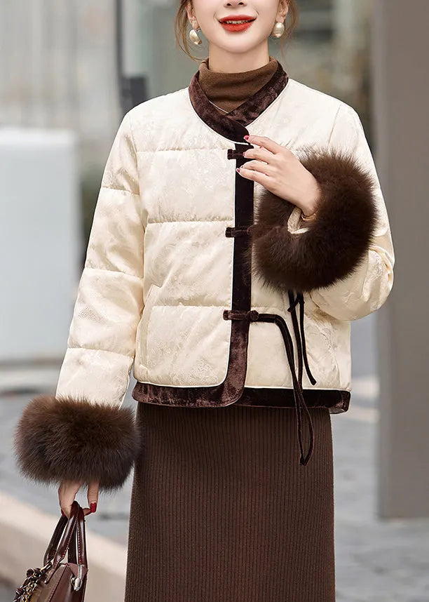 Gracefully Styled Jacket for Any Occasion