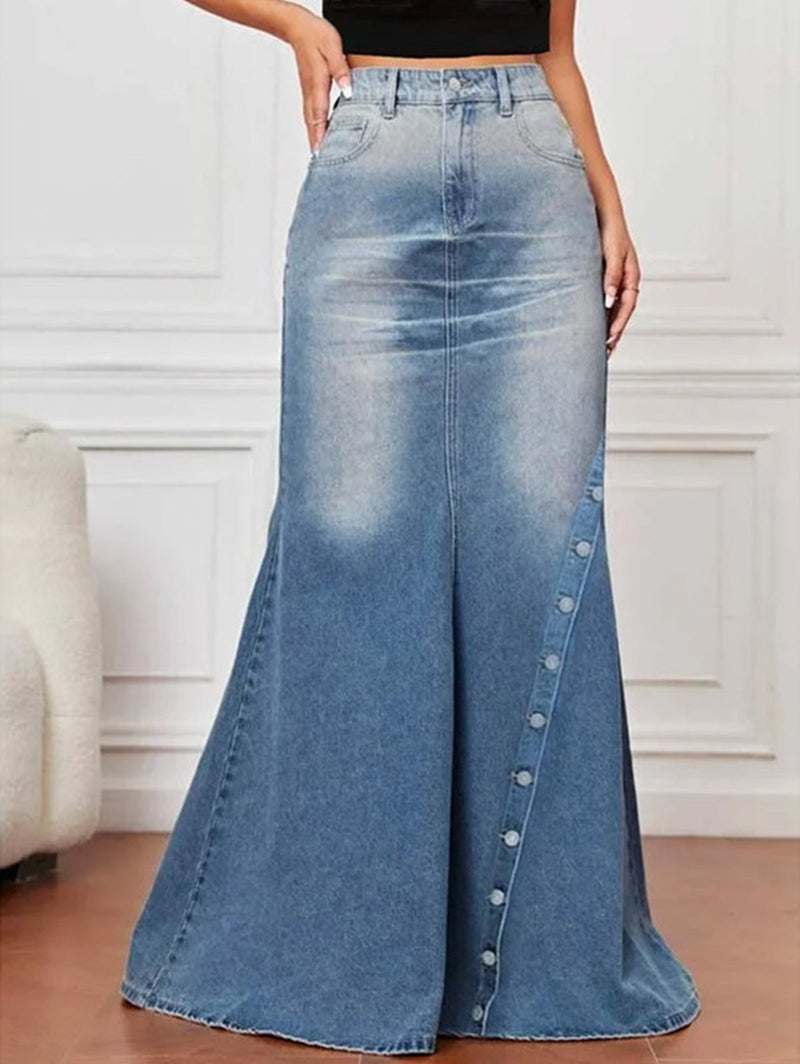 Gracefully Styled Garment for Any Occasion