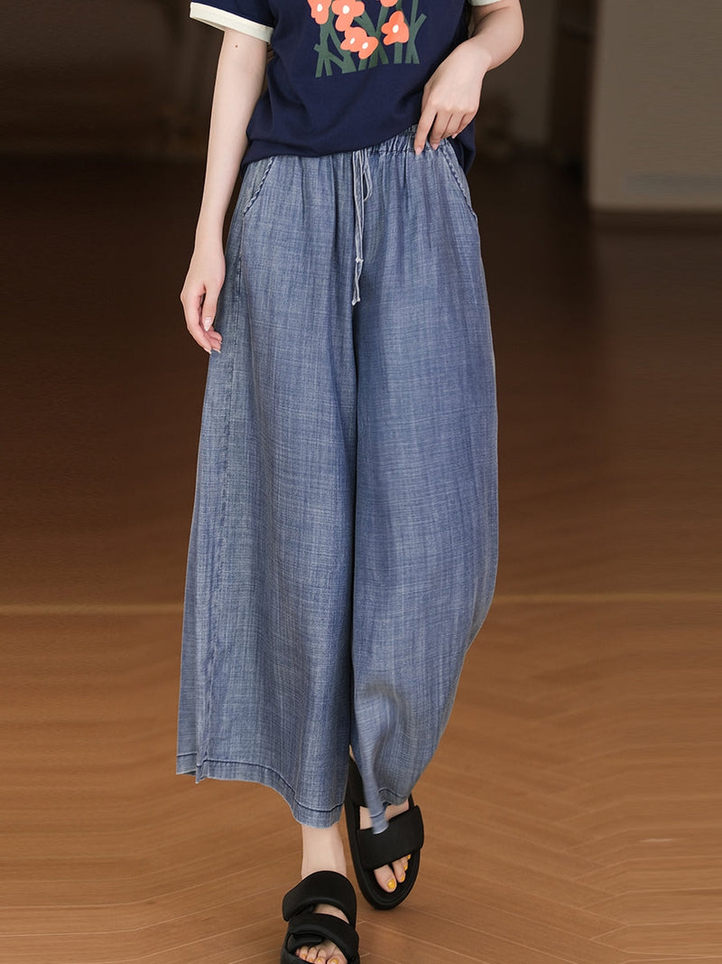 A Vintage Style Pants with Delicate Timeless Details