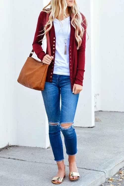 Well Tailored Cardigan with a Graceful Silhouette