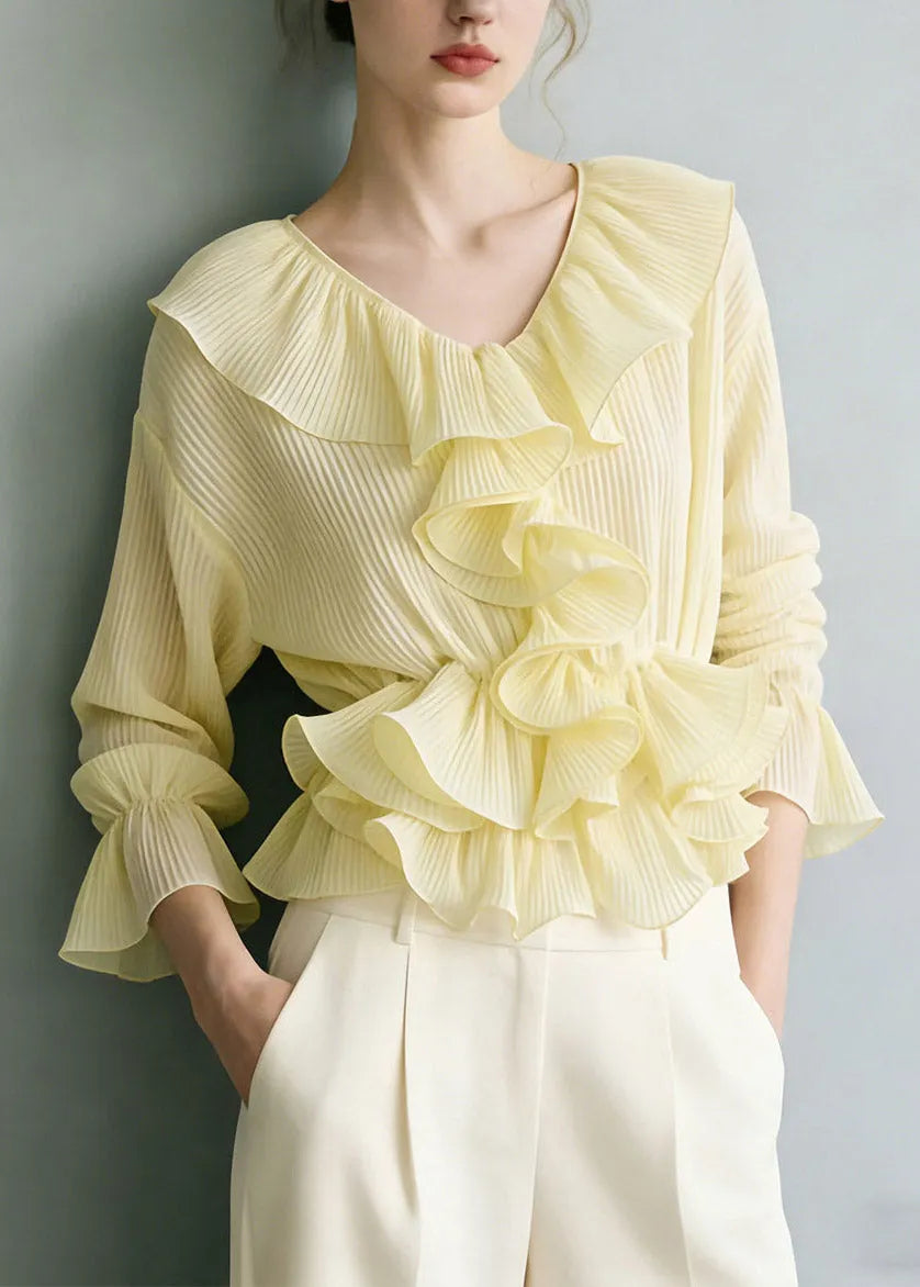Well Tailored Shirt with a Graceful Silhouette