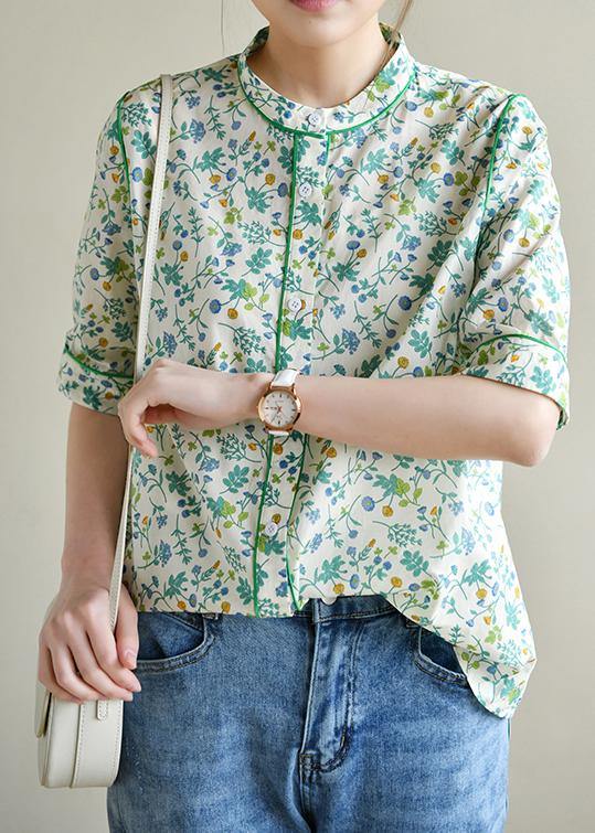 Beautifully Finished Blouse in a Timeless Design