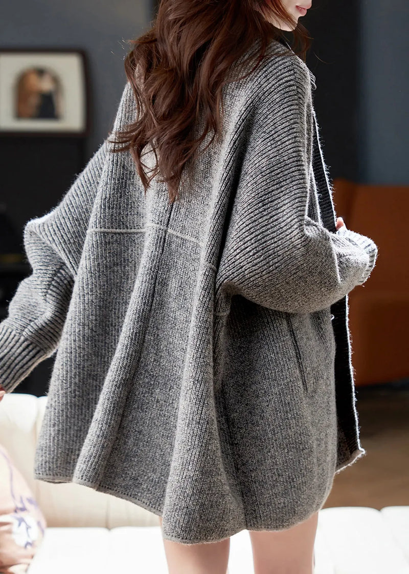 Gracefully Styled Cardigan for Any Occasion