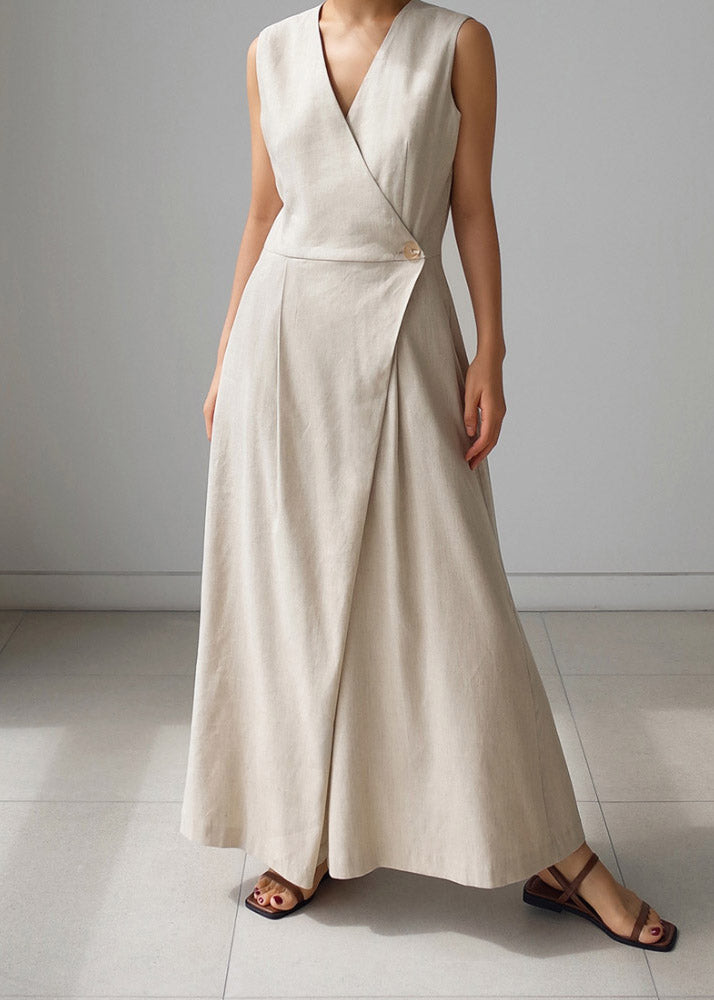 Effortlessly Elegant Pants with a Timeless Design