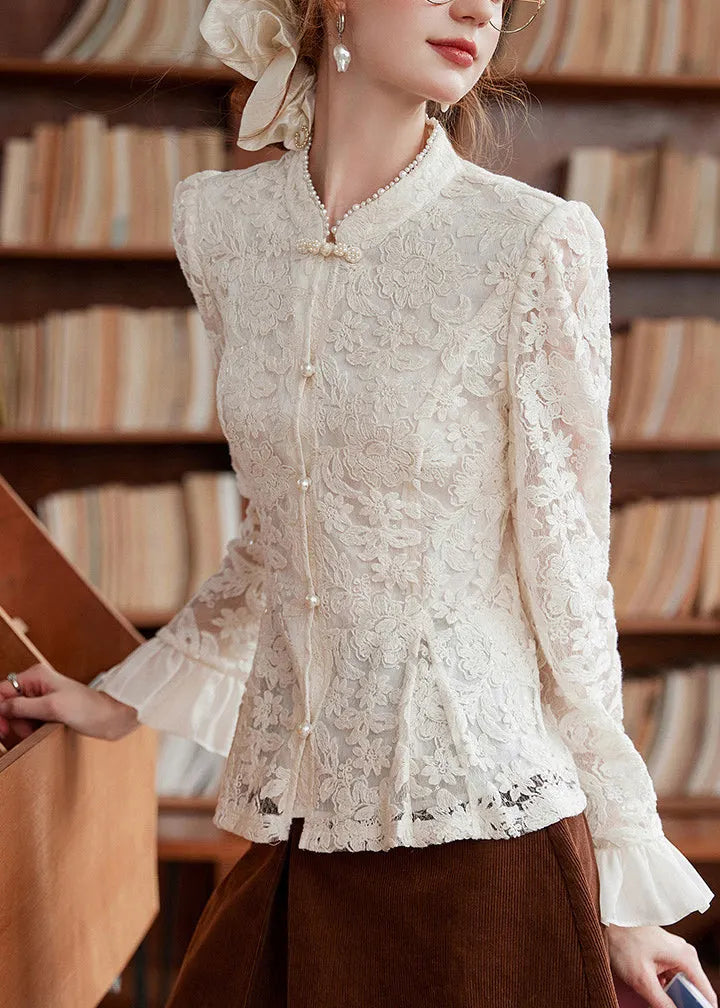 Effortlessly Elegant Shirt with a Timeless Design