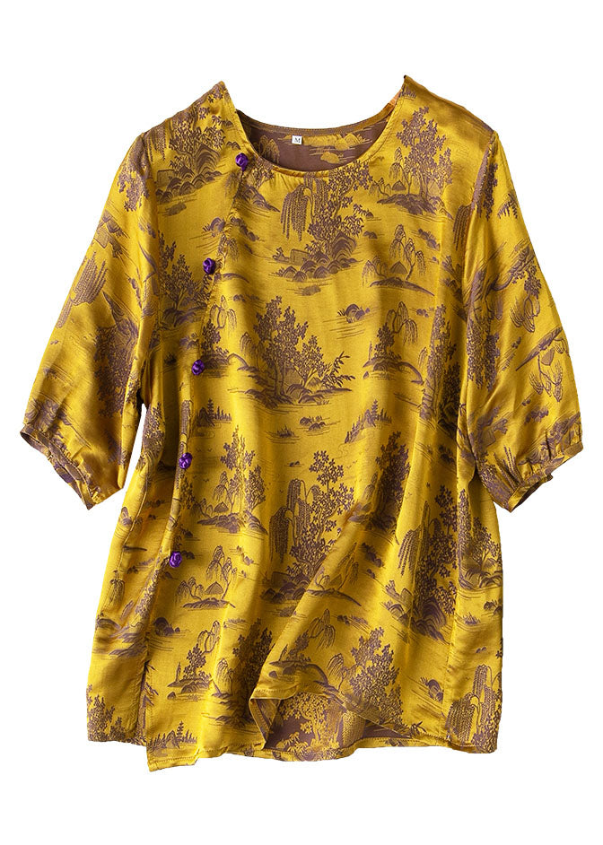 A Vintage Style Shirt with Delicate Timeless Details