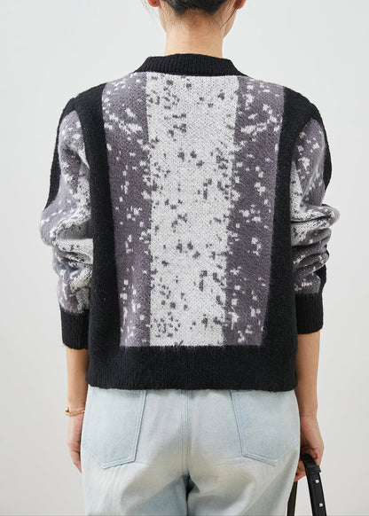 Polished Sweater with an Effortless Classic Look