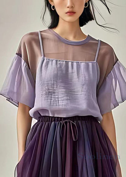 Effortlessly Elegant Top with a Timeless Design