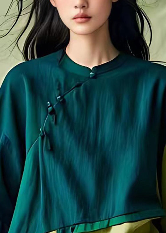 Sophisticated Top with a Clean Classic Look
