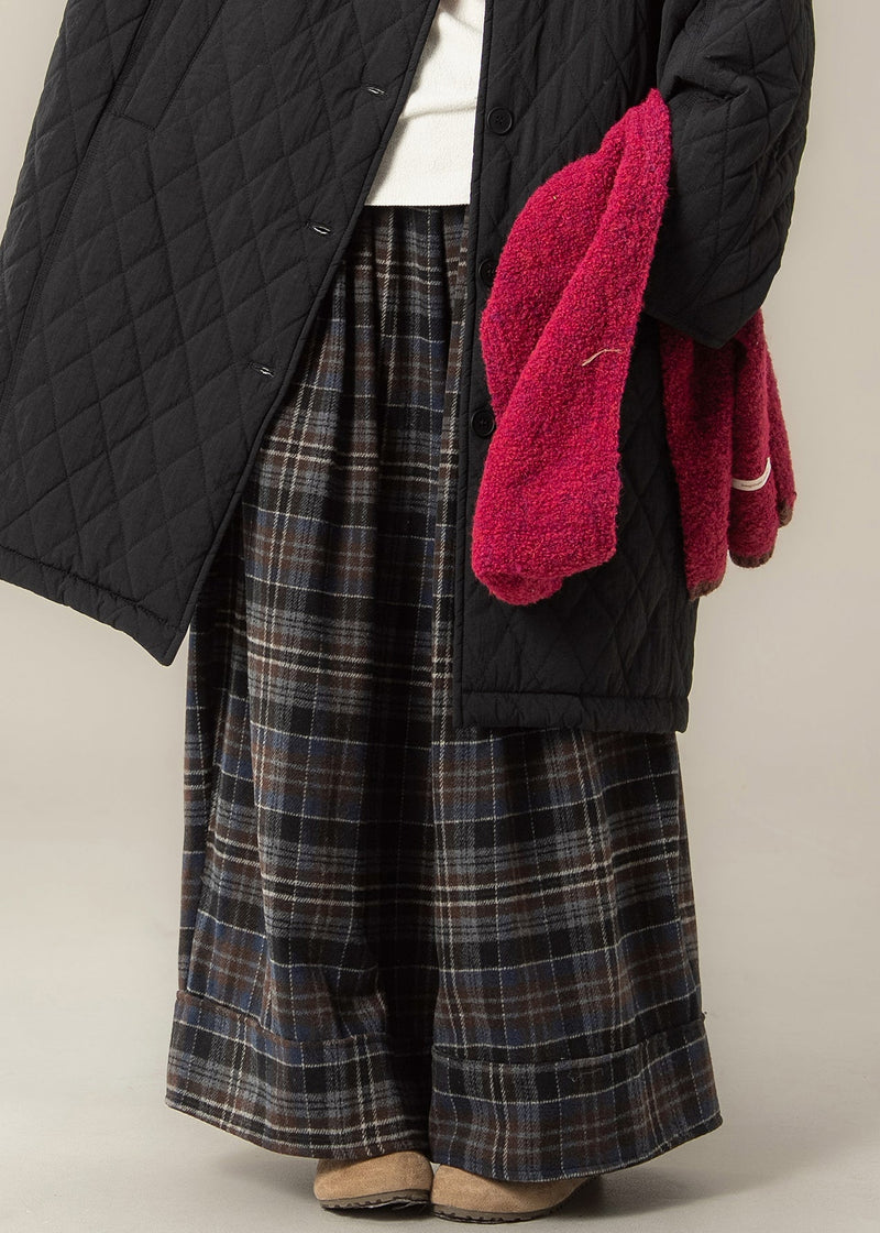 Classic Vintage Pants with a Flattering Fit
