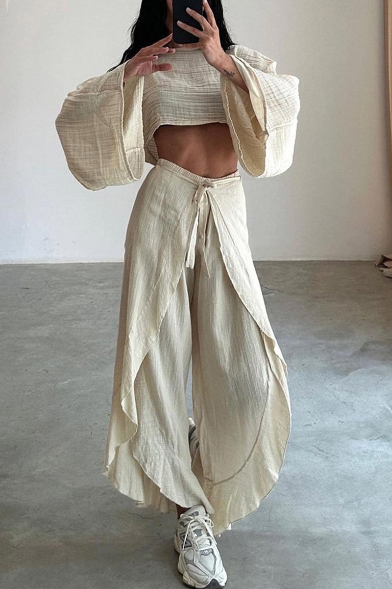 Well Tailored Pants with a Graceful Silhouette