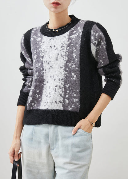 Polished Sweater with an Effortless Classic Look