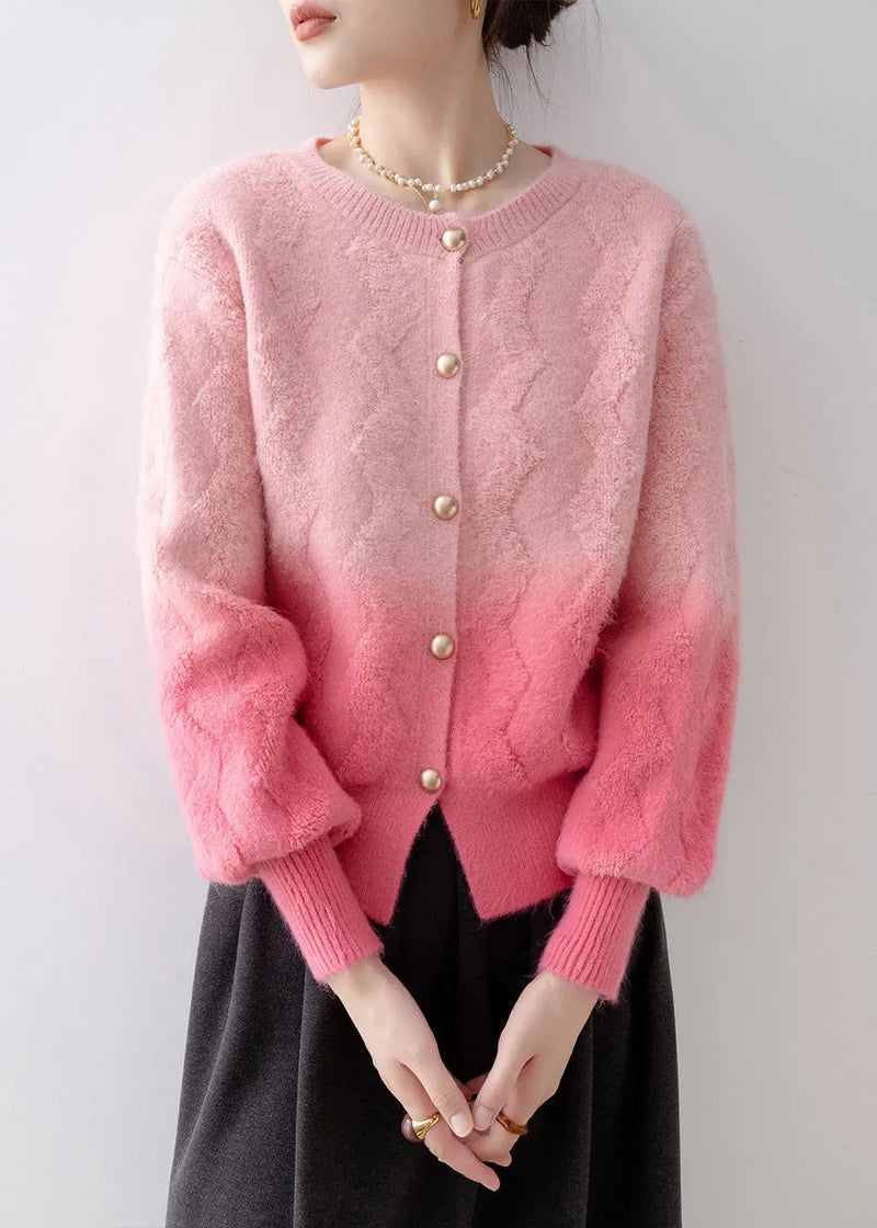 Classic Vintage Cardigan with a Flattering Fit
