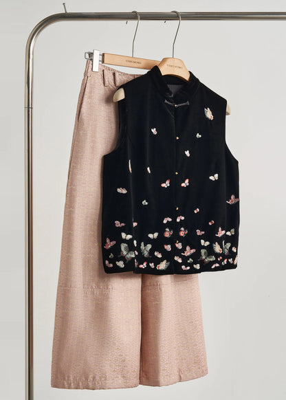 Beautifully Crafted Garment in a Classic Style