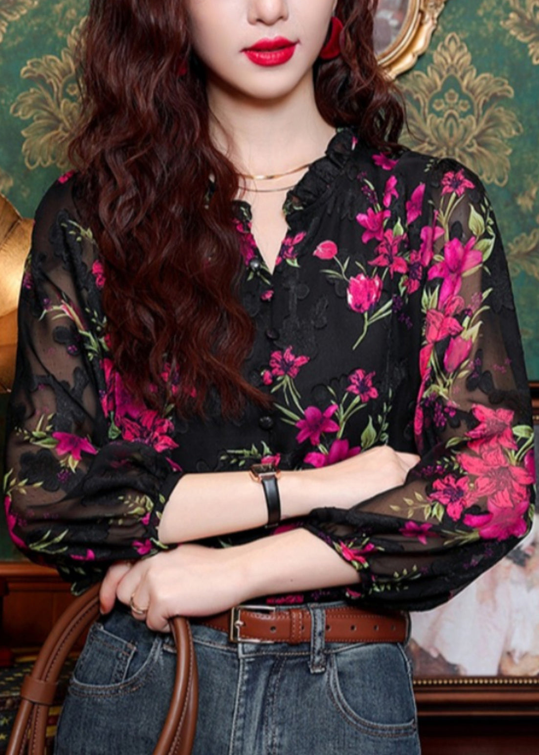 Beautifully Finished Shirt in a Timeless Design