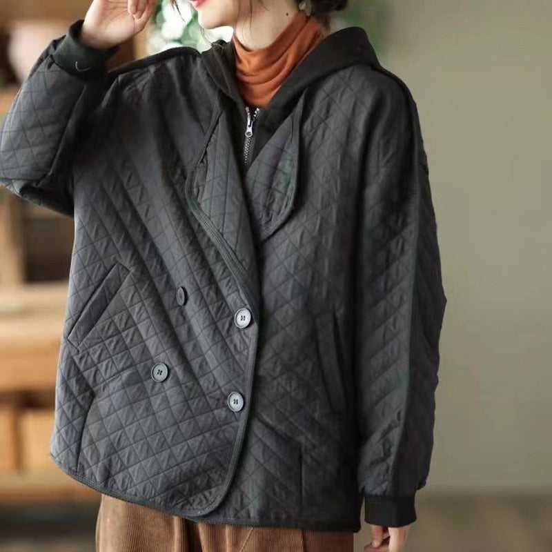 Well Tailored Coat with a Graceful Silhouette