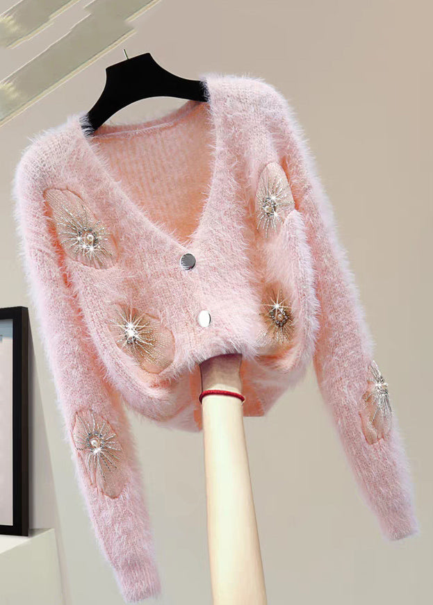 Effortlessly Elegant Sweater with a Timeless Design