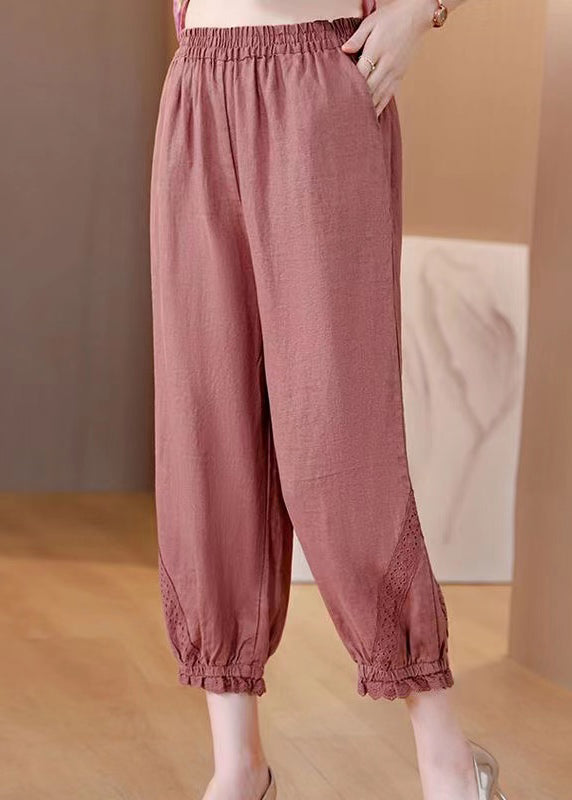 Effortlessly Elegant Pants with a Timeless Design