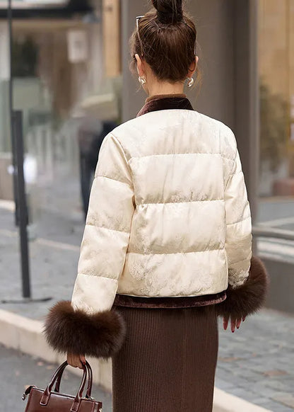 Gracefully Styled Jacket for Any Occasion