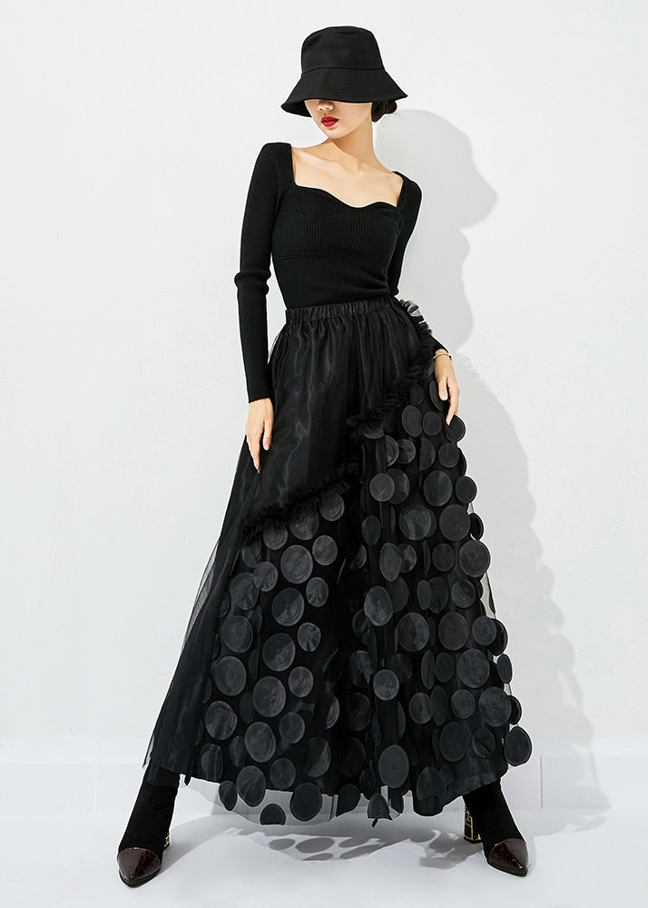 Well Tailored Garment with a Graceful Silhouette