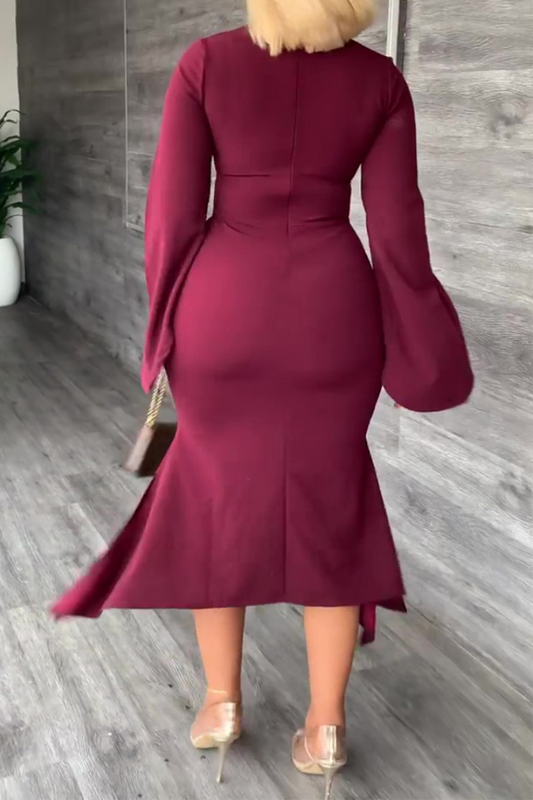 Classic Vintage Dress with a Flattering Fit