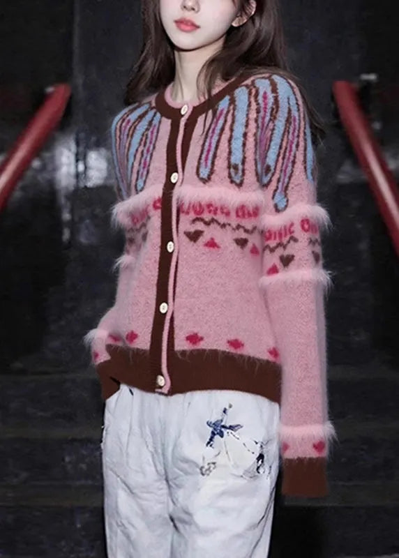 Well Tailored Cardigan with a Graceful Silhouette