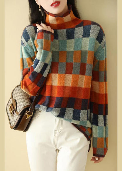 Classic Vintage Sweater with a Flattering Fit