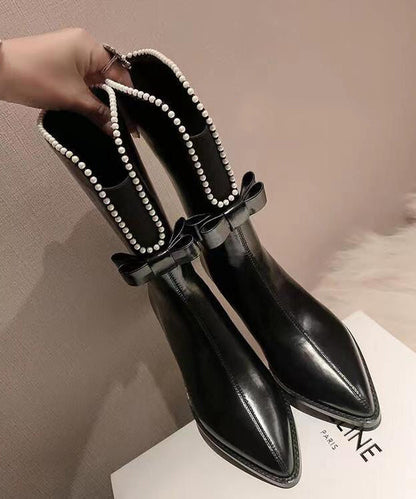 Graceful Orthopedic Boots for Modern Look