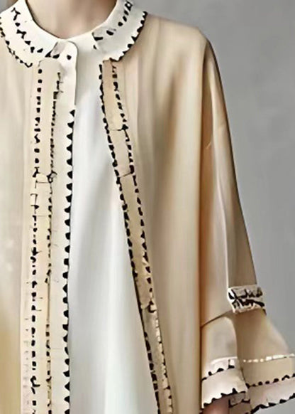 Beautifully Finished Coat in a Timeless Design