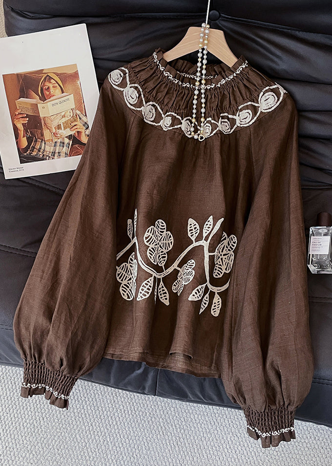 Well Tailored Blouse with a Graceful Silhouette