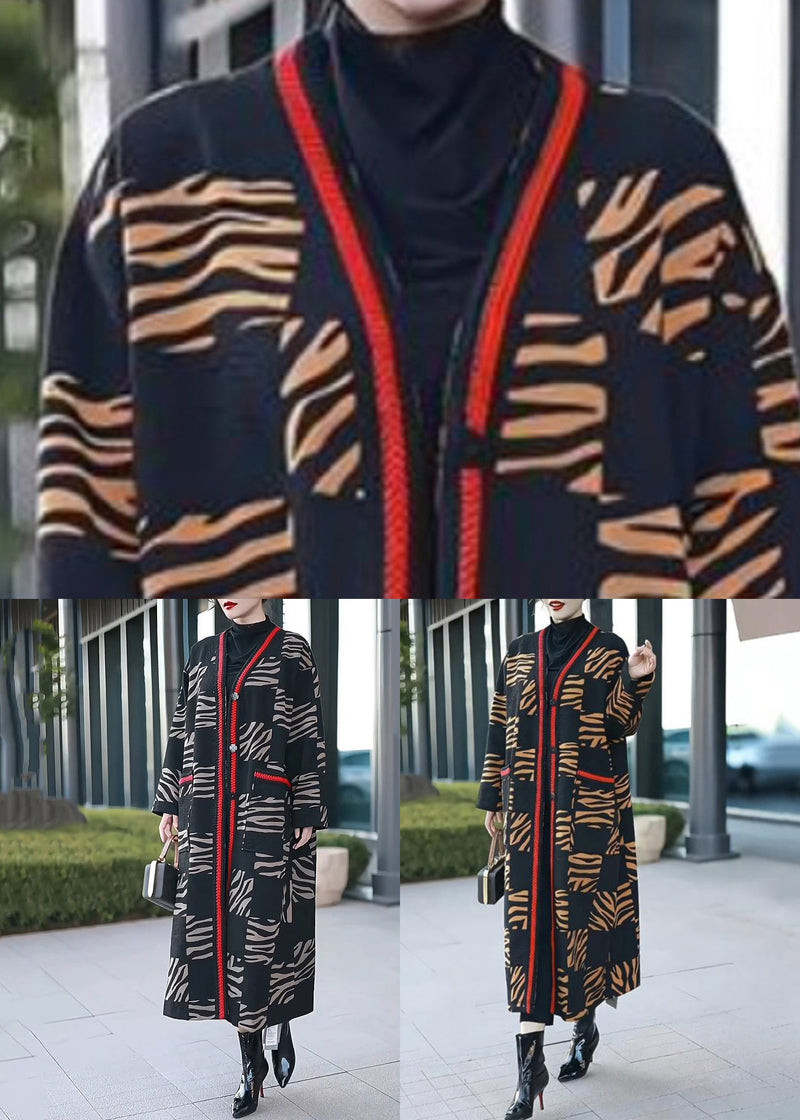 Gracefully Styled Coat for Any Occasion