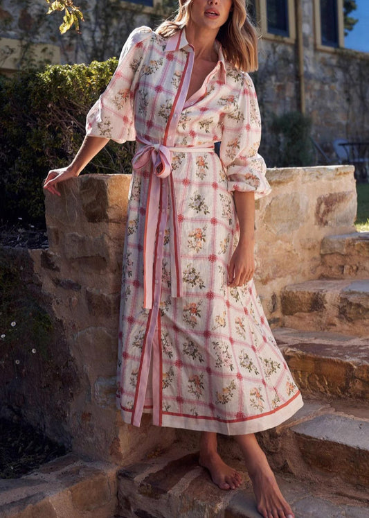 Polished Dress with an Effortless Classic Look