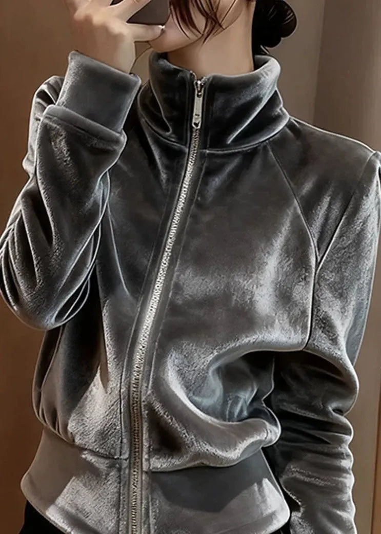 Classic Vintage Coat with a Flattering Fit