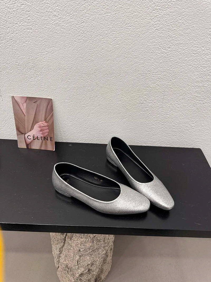 Chic Orthopedic Loafers with Unique Design