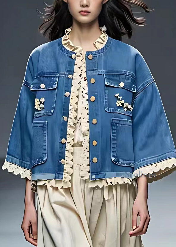 Classic Vintage & Enduringly Stylish Coat