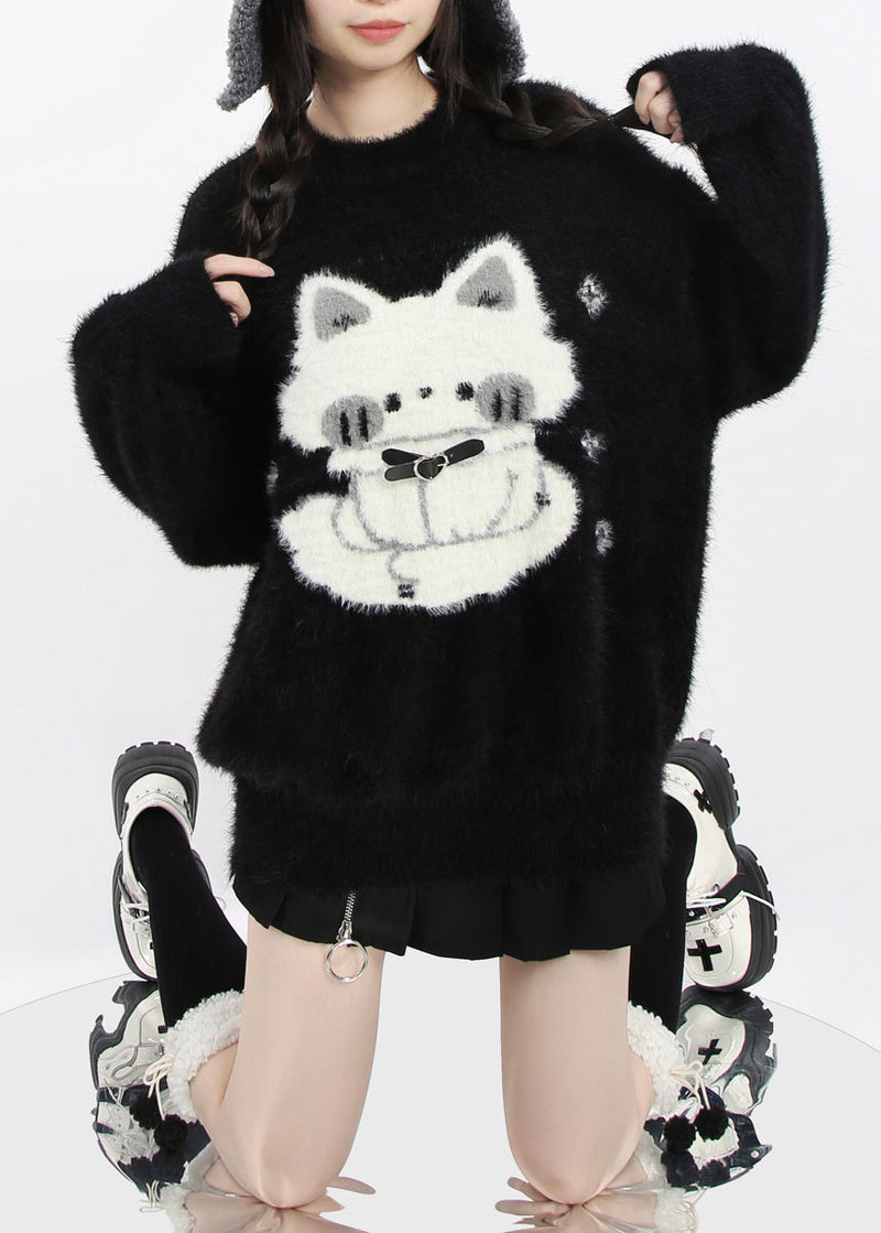 Classic Vintage Sweater with a Flattering Fit