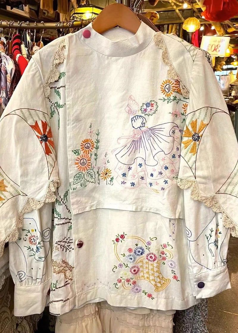 Polished Blouse with an Effortless Classic Look
