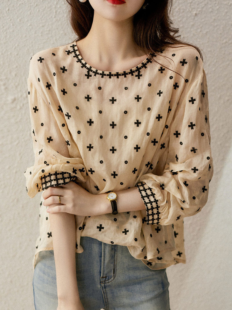 Classic Vintage Top with a Flattering Fit