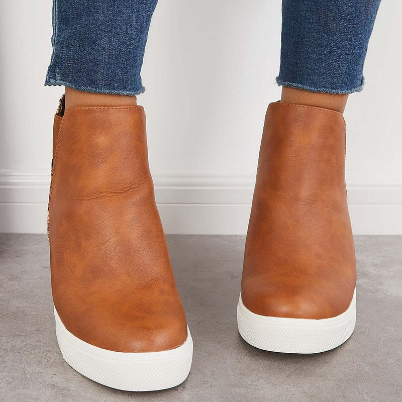 Graceful Orthopedic Sneakers for Modern Look