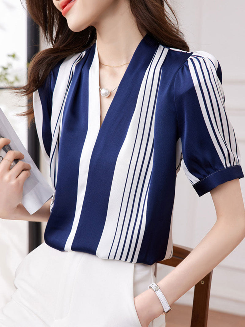 Effortlessly Elegant Shirt with a Timeless Design