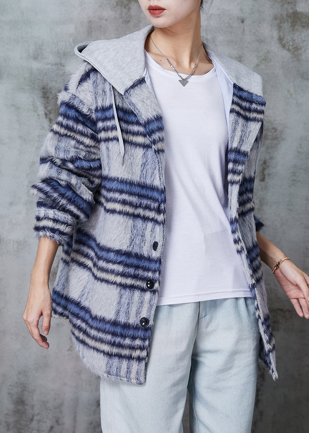 Gracefully Styled Coat for Any Occasion